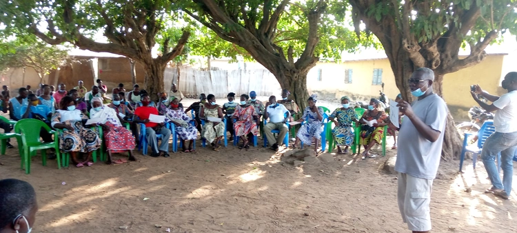 Enuhoho na amɛwo na hudu ho dukɔa ho ŋkɔyiyi